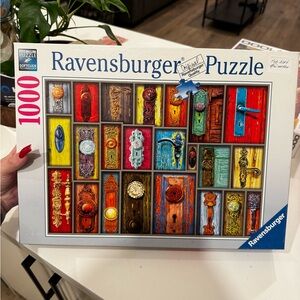 Ravensburger Vibrant Door Knobs Puzzle - 1000 Pieces